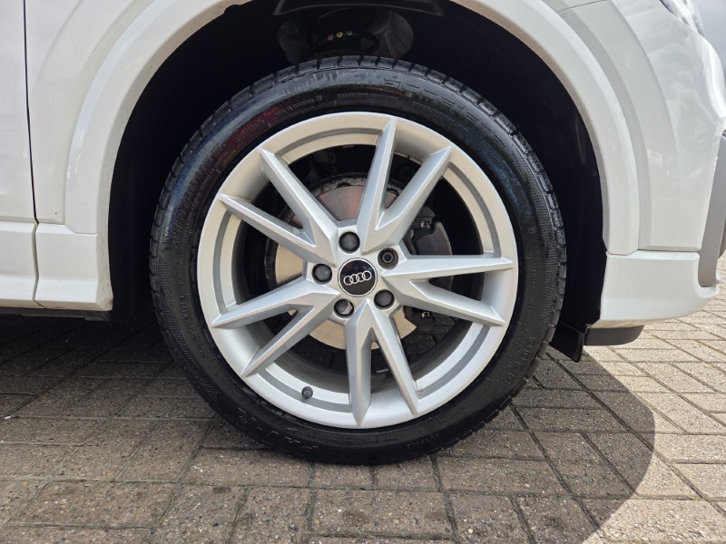 2020 (70) AUDI Q2 35 TFSI S Line 5dr 5401416