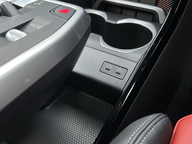  BMW iX2 150kW eDrive20 M Sport 65kWh 5dr Auto [Tech PLUS] 5016656