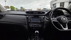 2020 (20) NISSAN X-TRAIL 1.7 dCi Tekna 5dr 5405974