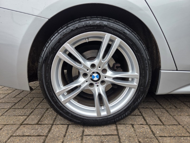 2017 (67) BMW 3 SERIES 320d xDrive M Sport 5dr 5441903