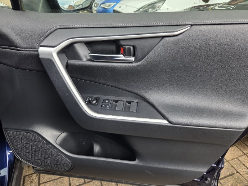 2022 (71) TOYOTA RAV4 2.5 VVT-i Hybrid Design 5dr CVT 2WD 5407440