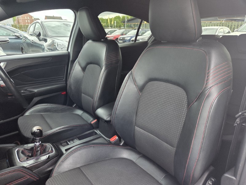 2018 (68) FORD FOCUS 1.0 EcoBoost 125 ST-Line X 5dr 5425071