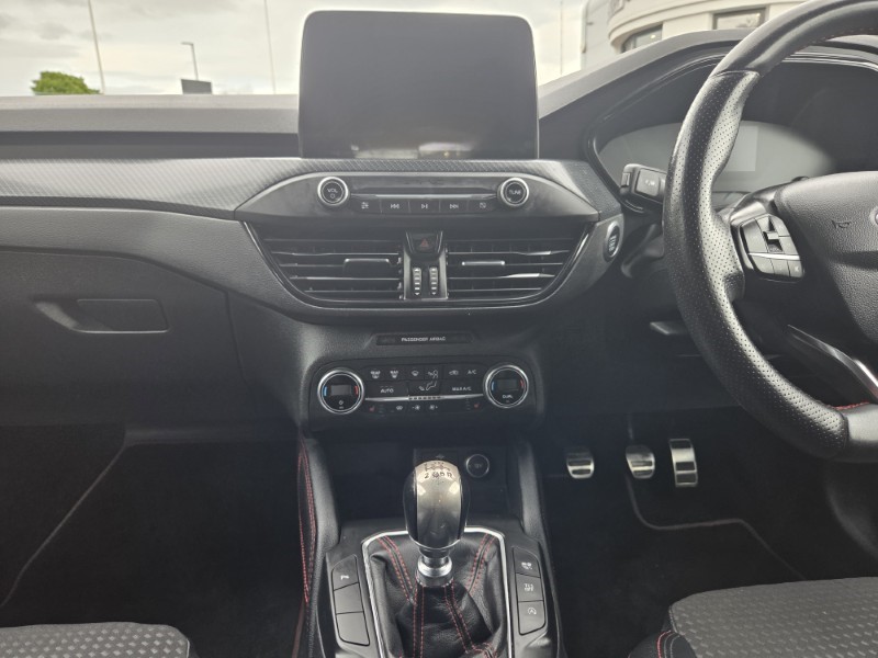 2018 (68) FORD FOCUS 1.0 EcoBoost 125 ST-Line X 5dr 5425068