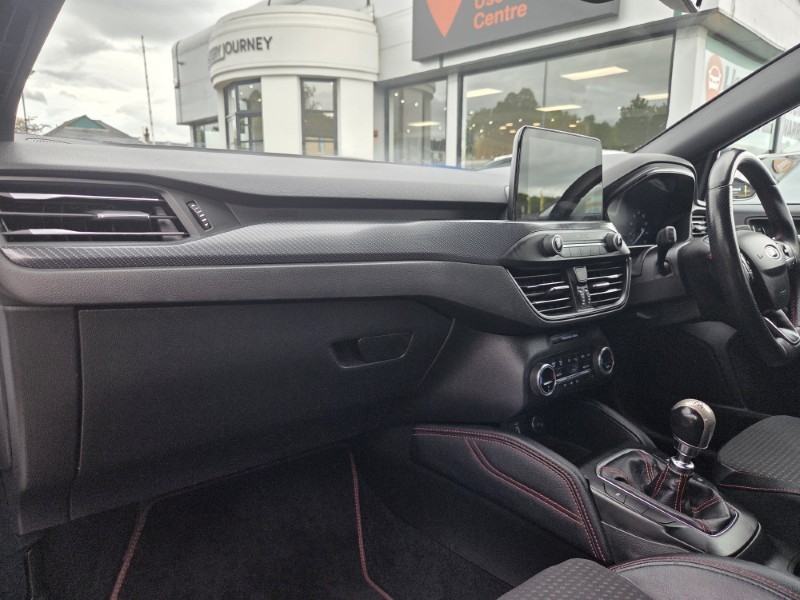 2018 (68) FORD FOCUS 1.0 EcoBoost 125 ST-Line X 5dr 5425069