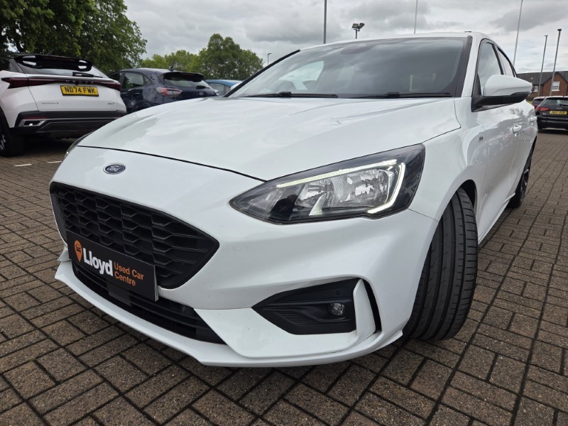 2018 (68) FORD FOCUS 1.0 EcoBoost 125 ST-Line X 5dr 5425053