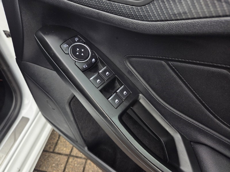 2018 (68) FORD FOCUS 1.0 EcoBoost 125 ST-Line X 5dr 5425073