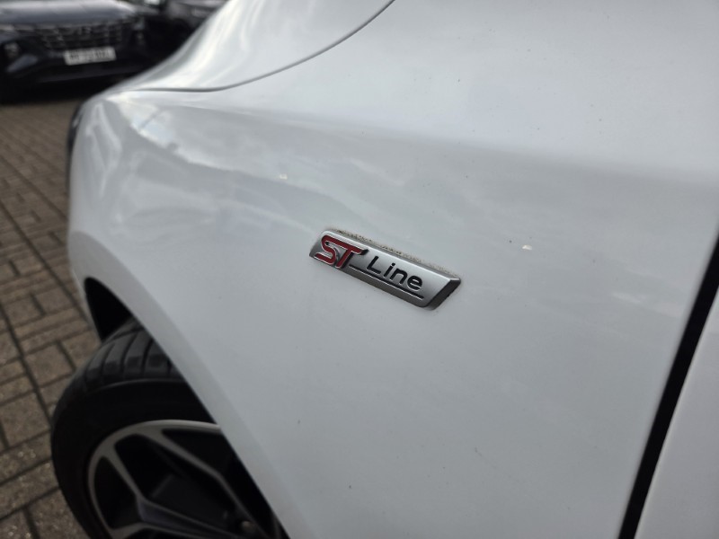 2018 (68) FORD FOCUS 1.0 EcoBoost 125 ST-Line X 5dr 5425054