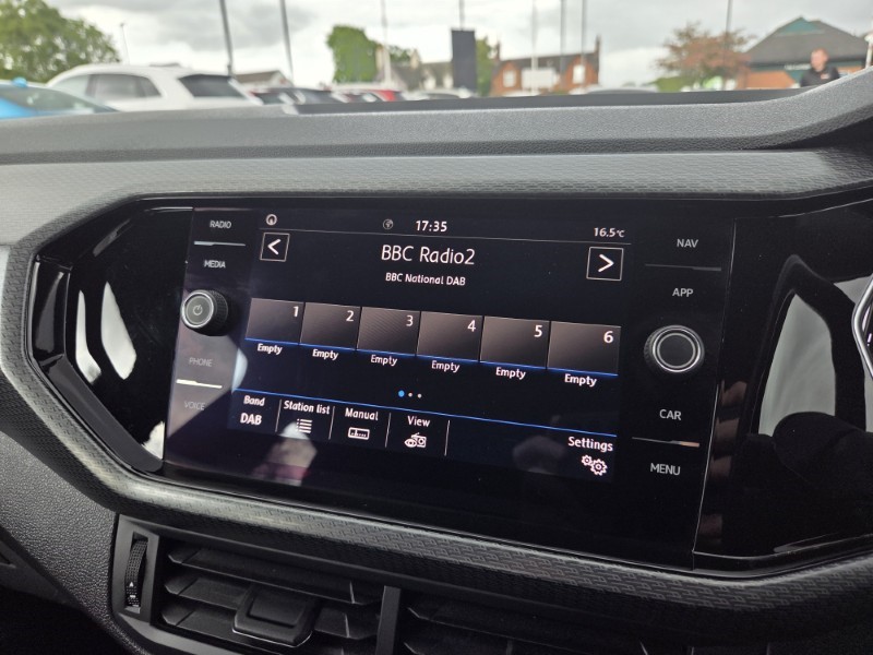 2019 (69) VOLKSWAGEN T-CROSS 1.0 TSI 115 R-Line 5dr 5425000
