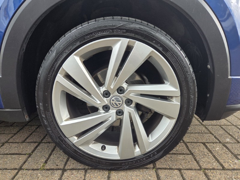 2019 (69) VOLKSWAGEN T-CROSS 1.0 TSI 115 R-Line 5dr 5424968