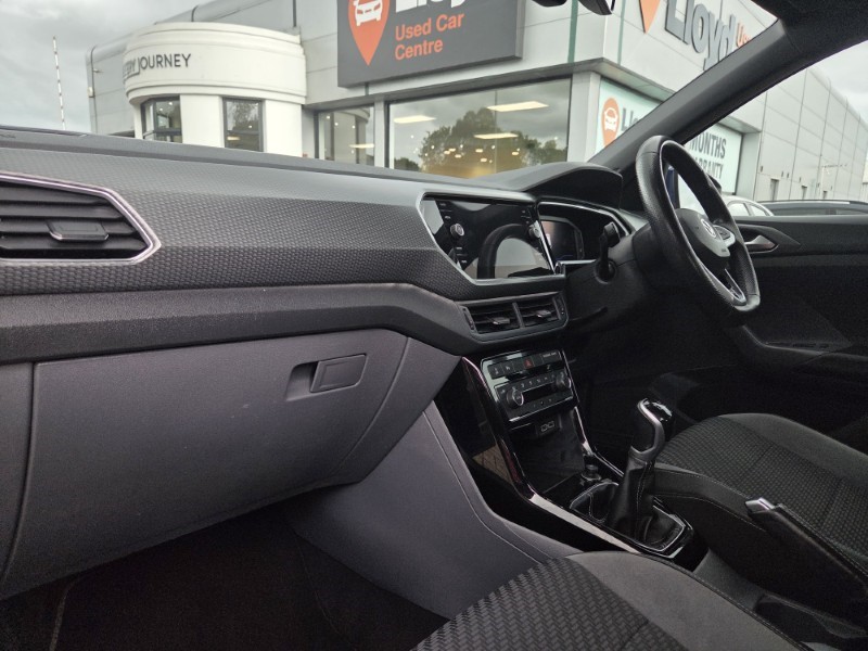 2019 (69) VOLKSWAGEN T-CROSS 1.0 TSI 115 R-Line 5dr 5424989