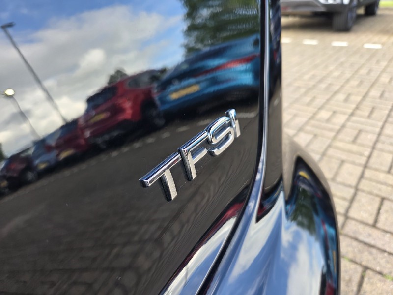 2017 (17) AUDI A3 1.4 TFSI SE 5dr 5419912