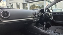 2017 (17) AUDI A3 1.4 TFSI SE 5dr 5419926