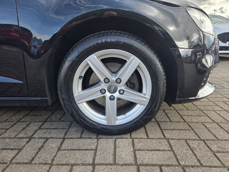 2017 (17) AUDI A3 1.4 TFSI SE 5dr 5419903