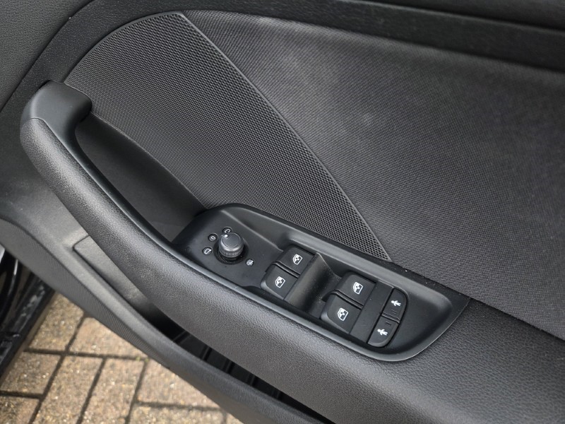 2017 (17) AUDI A3 1.4 TFSI SE 5dr 5419930