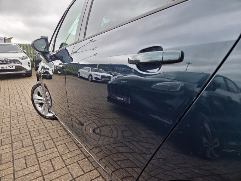 2018 (18) VAUXHALL ZAFIRA 1.4T SRi Nav 5dr 5433086