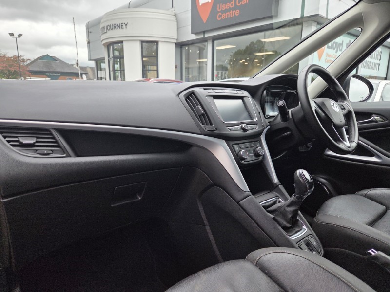2018 (18) VAUXHALL ZAFIRA 1.4T SRi Nav 5dr 5433103