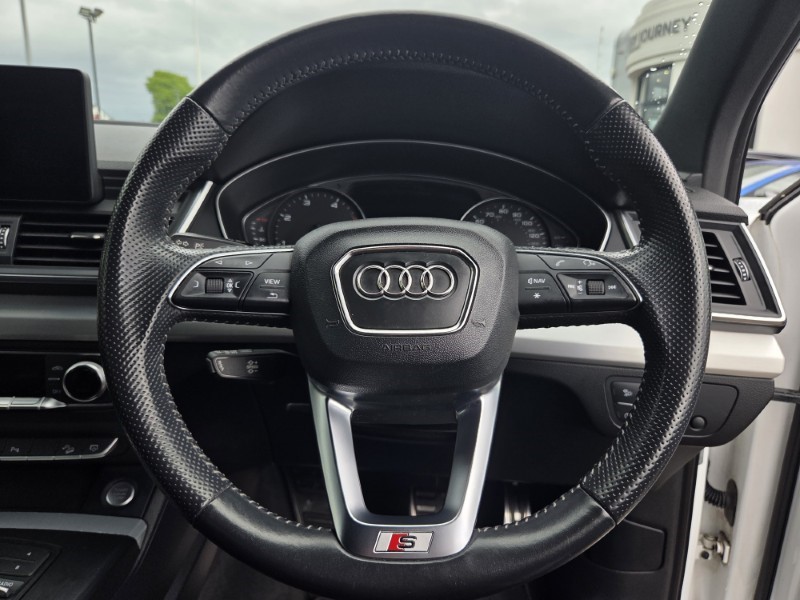 2017 (67) AUDI Q5 2.0 TDI Quattro S Line 5dr S Tronic 5423352