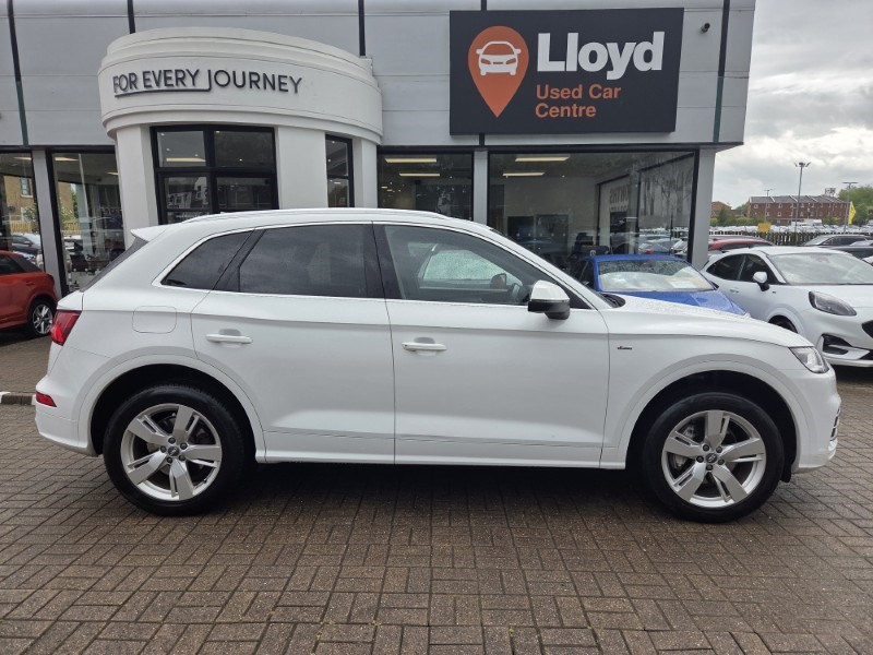 2017 (67) AUDI Q5 2.0 TDI Quattro S Line 5dr S Tronic 5423319