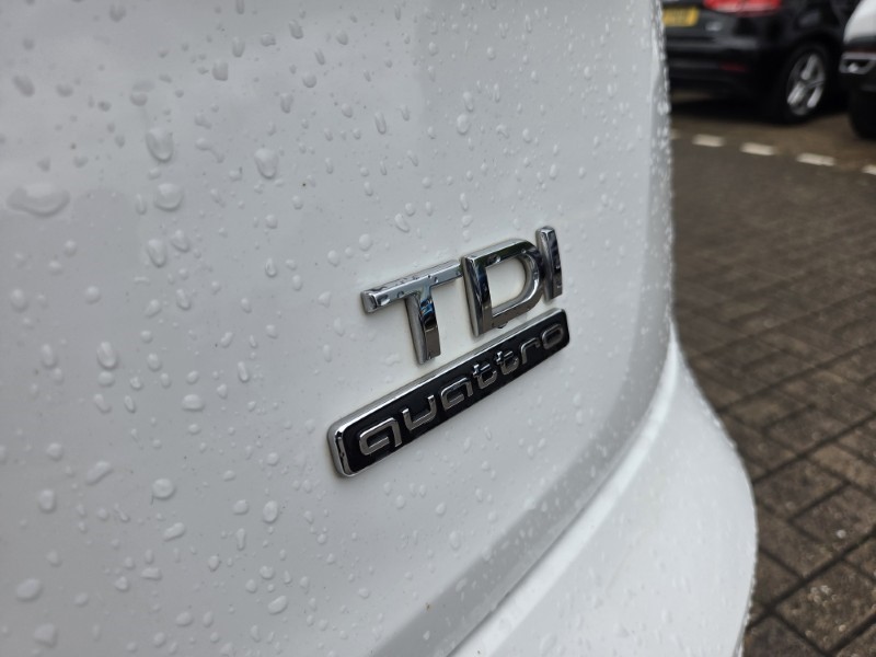 2017 (67) AUDI Q5 2.0 TDI Quattro S Line 5dr S Tronic 5423330