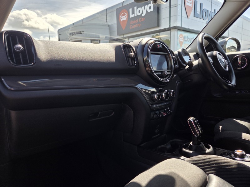 2018 (68) MINI COUNTRYMAN 1.5 Cooper 5dr Auto [7 Speed] 5438388