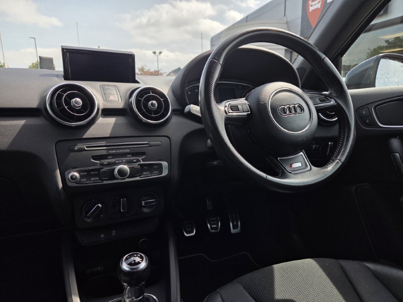 2018 (18) AUDI A1 1.0 TFSI S Line Nav 5dr 5437867