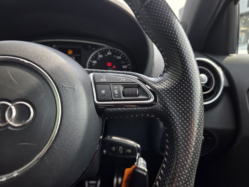 2018 (18) AUDI A1 1.0 TFSI S Line Nav 5dr 5437876
