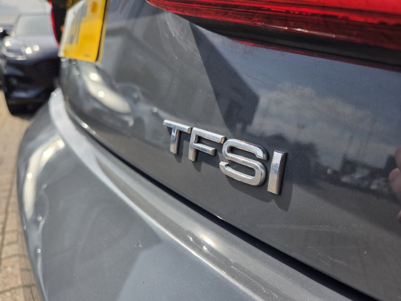 2018 (18) AUDI A1 1.0 TFSI S Line Nav 5dr 5437856