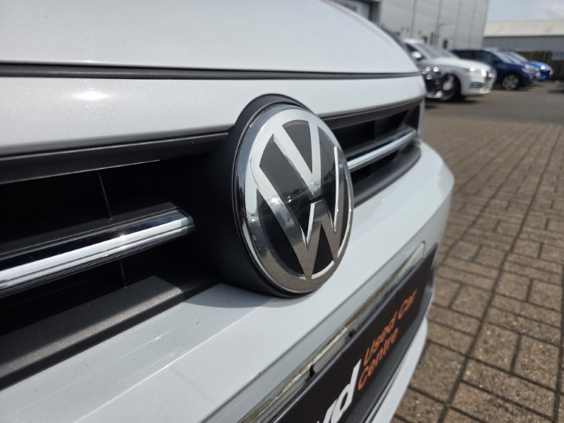 2020 (69) VOLKSWAGEN POLO 1.0 TSI 95 SE 5dr 5437375
