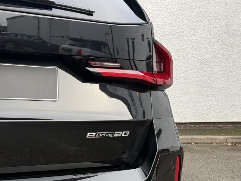  BMW iX1 150kW eDrive20 Shadow Edition 65kWh 5dr Auto 5060031