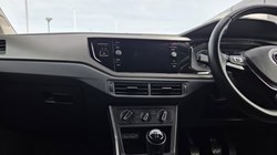 2020 (69) VOLKSWAGEN POLO 1.0 TSI 95 SE 5dr 5437389