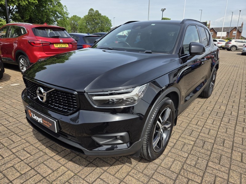 2020 (70) VOLVO XC40 2.0 B4P R DESIGN 5dr Auto 5437981