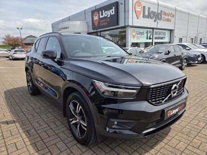 2020 (70) VOLVO XC40 2.0 B4P R DESIGN 5dr Auto