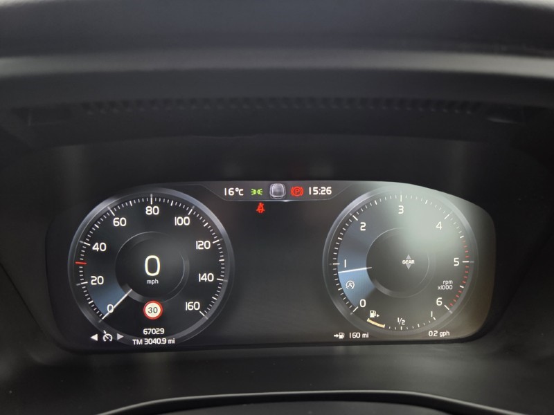 2019 (69) VOLVO XC40 2.0 D3 R DESIGN 5dr 5433338