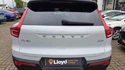 2019 (69) VOLVO XC40 2.0 D3 R DESIGN 5dr 5433313