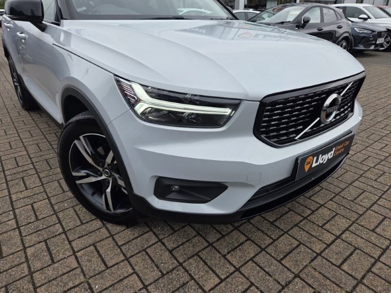2019 (69) VOLVO XC40 2.0 D3 R DESIGN 5dr 5433304