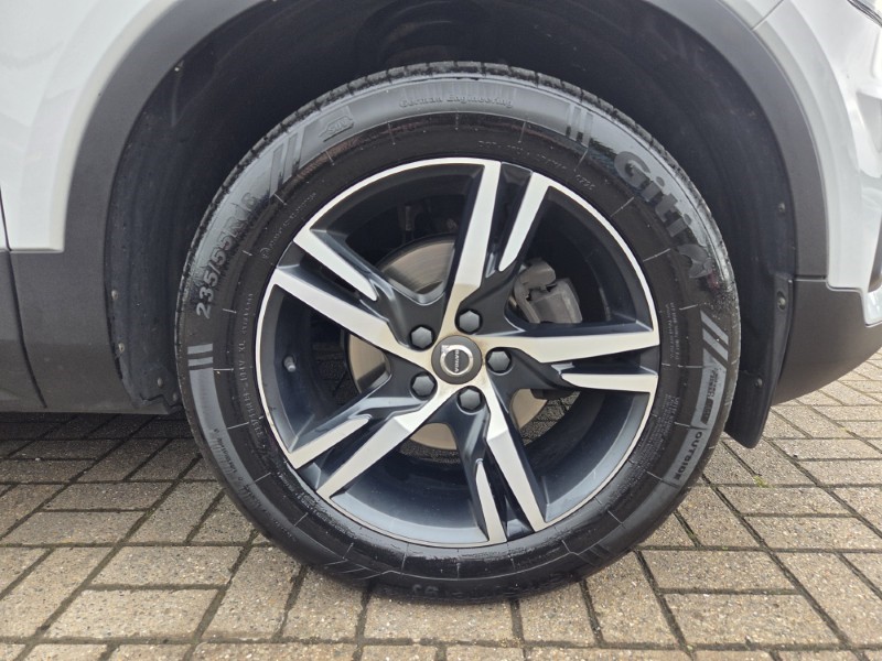 2019 (69) VOLVO XC40 2.0 D3 R DESIGN 5dr 5433299