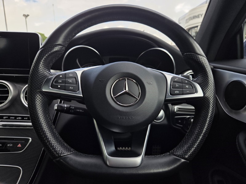 2018 (18) MERCEDES-BENZ C CLASS C220d AMG Line Premium 2dr Auto 5430269