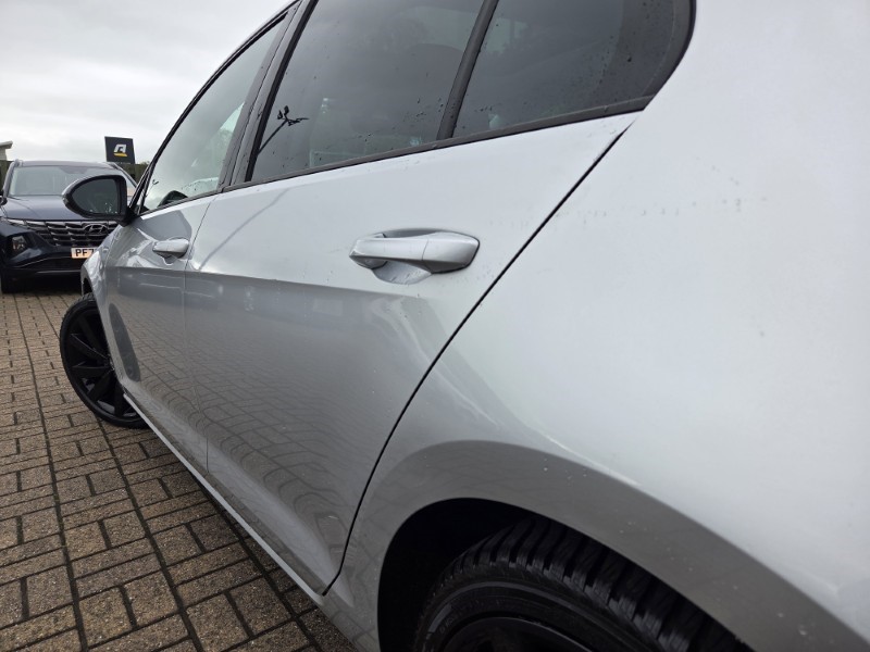 2017 (17) VOLKSWAGEN GOLF 1.4 TSI 150 GT Edition 5dr DSG 5433787