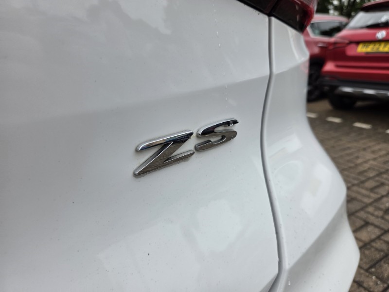 2023 (23) MG MOTOR UK ZS 1.5 VTi-TECH Exclusive 5dr 5433385