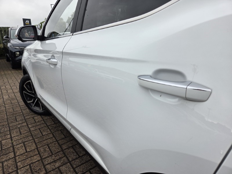 2023 (23) MG MOTOR UK ZS 1.5 VTi-TECH Exclusive 5dr 5433384