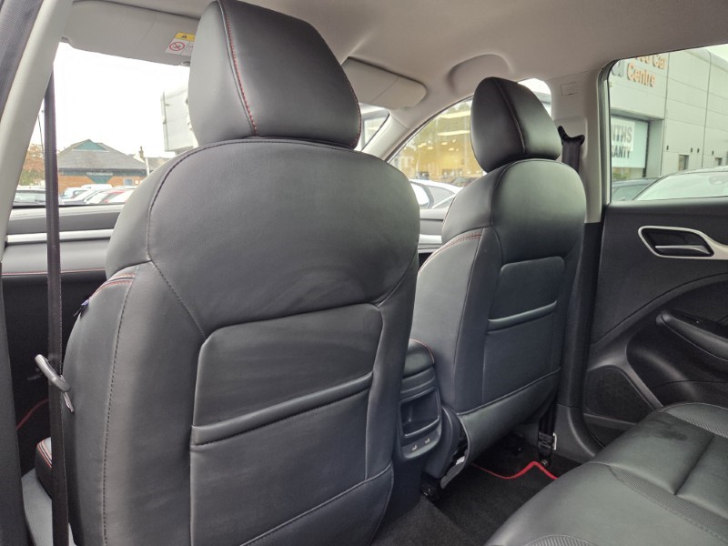 2023 (23) MG MOTOR UK ZS 1.5 VTi-TECH Exclusive 5dr 5433395