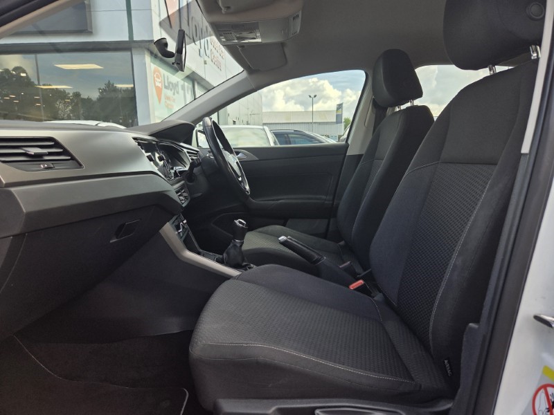 2018 (18) VOLKSWAGEN POLO 1.0 SE 5dr 5431496