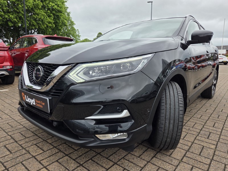 2019 (19) NISSAN QASHQAI 1.3 DiG-T Tekna 5dr 5433646