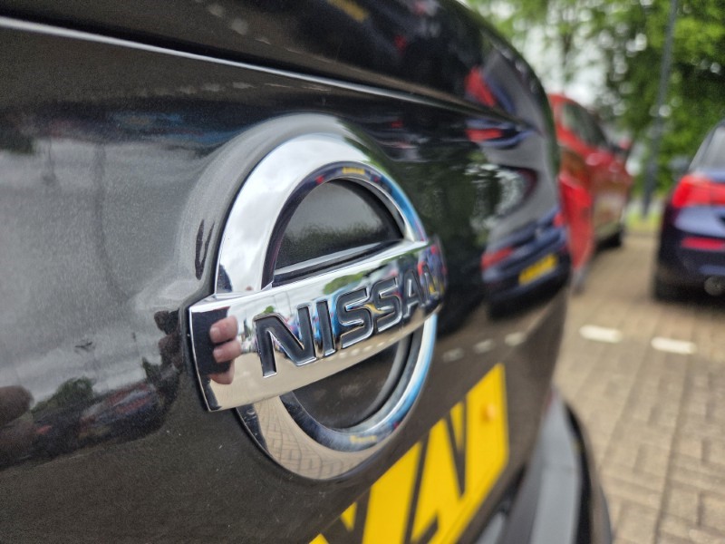 2019 (19) NISSAN QASHQAI 1.3 DiG-T Tekna 5dr 5433648