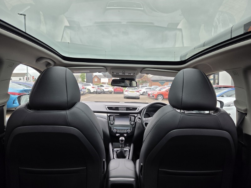 2019 (19) NISSAN QASHQAI 1.3 DiG-T Tekna 5dr 5433656