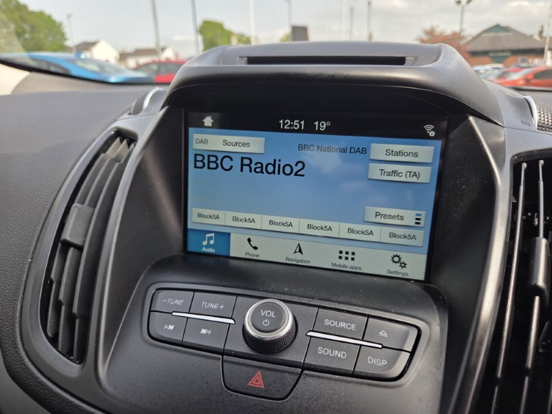 2018 (68) FORD KUGA 2.0 TDCi Zetec 5dr Auto 2WD 5438049