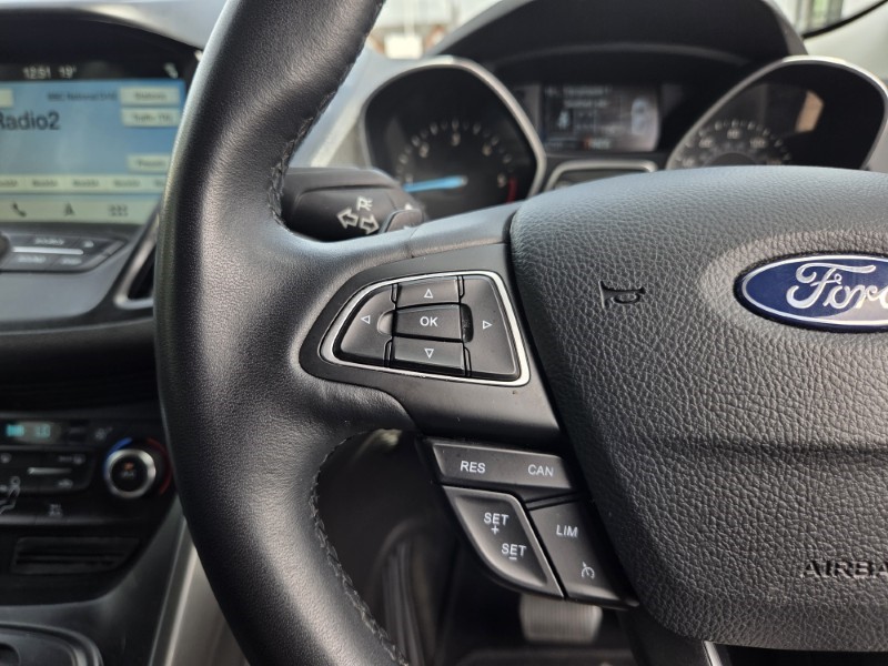 2018 (68) FORD KUGA 2.0 TDCi Zetec 5dr Auto 2WD 5438044