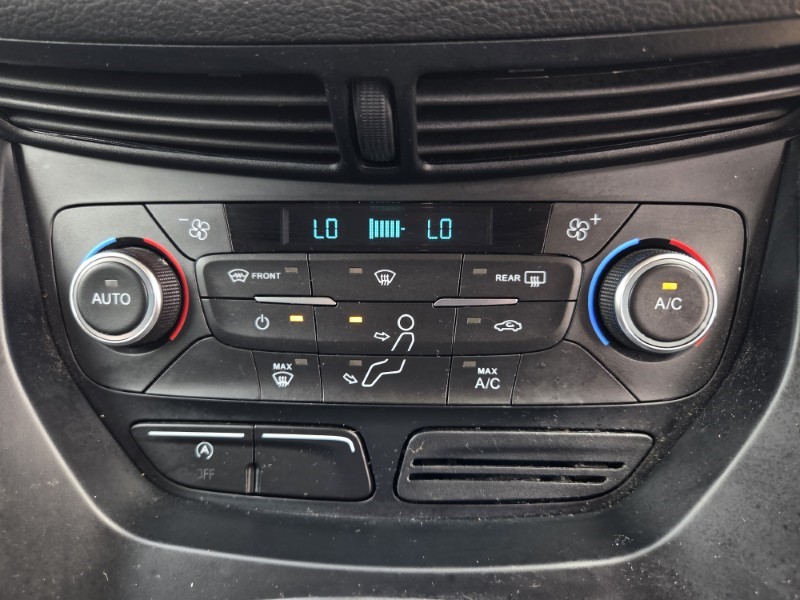 2018 (68) FORD KUGA 2.0 TDCi Zetec 5dr Auto 2WD 5438048