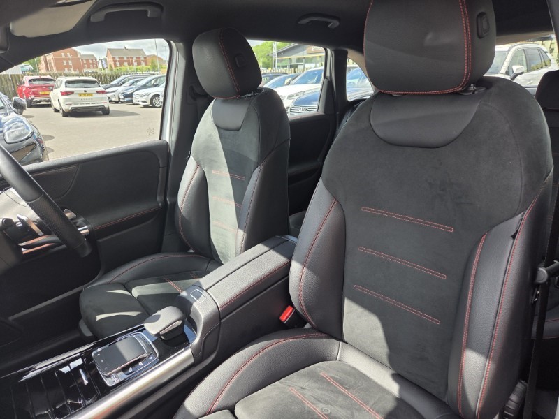 2019 (19) MERCEDES-BENZ B CLASS B200d AMG Line Premium 5dr Auto 5438436