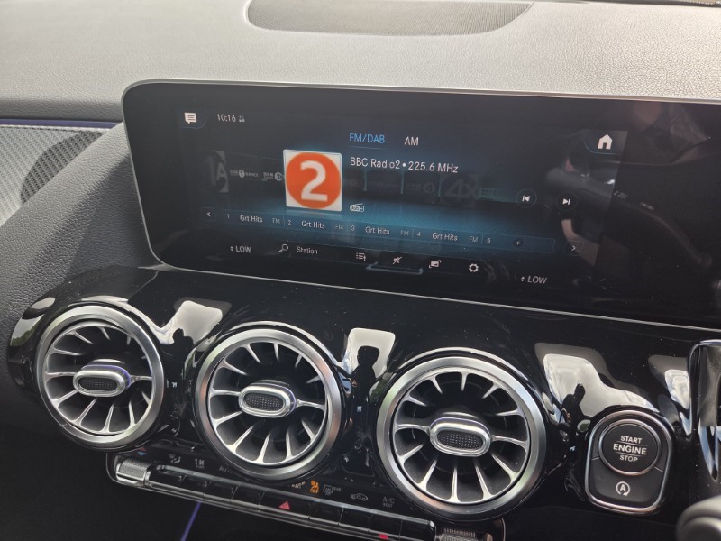 2019 (19) MERCEDES-BENZ B CLASS B200d AMG Line Premium 5dr Auto 5438449